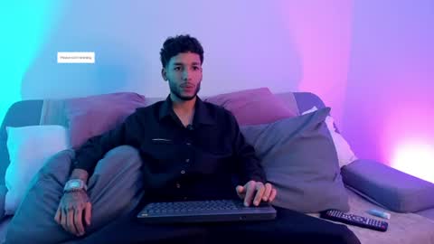 Snapshot of thiagoferreti_ chatting on June 13, 2026, 4:10 am ThiagoFerreti online show from June 13, 2026, 4:10 am