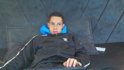 Snapshot of thiagos19 chatting on January 13, 2025, 7:53 pm Thiago online show from January 13, 2025, 7:53 pm