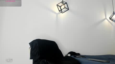 Snapshot of thiagosantos_ chatting on September 13, 2025, 5:29 am Thiago Instagram online show from September 13, 2025, 5:29 am