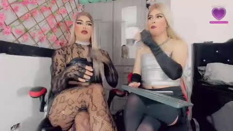 Snapshot of thiara_veky chatting on July 20, 2026, 8:00 pm Thiara online show from July 20, 2026, 8:00 pm