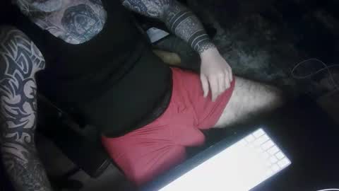 Snapshot of thicchogg chatting on February 16, 2026, 12:07 am thicchogg online show from February 16, 2026, 12:07 am