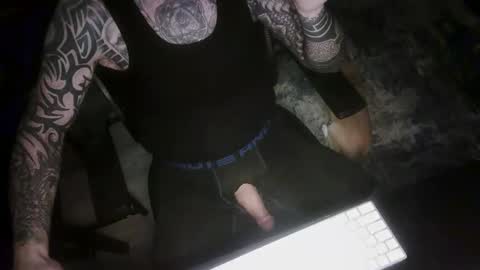 Snapshot of thicchogg chatting on February 23, 2026, 12:41 am thicchogg online show from February 23, 2026, 12:41 am