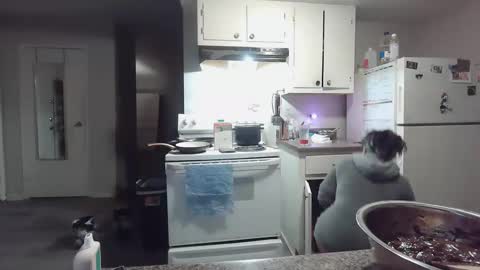 GinWitDaJuice online show from January 4, 2025, 7:34 am