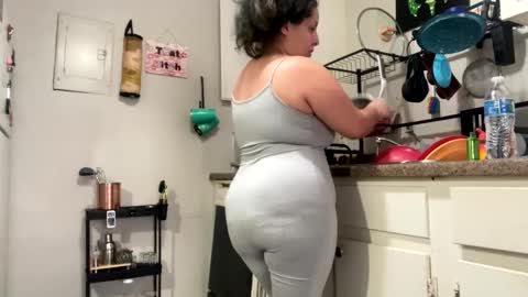 GinWitDaJuice online show from September 12, 2025, 9:15 pm