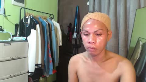 gil online show from October 6, 2025, 1:03 am