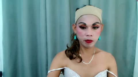 Snapshot of thick_bigcock13 chatting on July 17, 2026, 12:01 pm gil online show from July 17, 2026, 12:01 pm