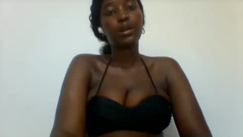 love online show from October 4, 2025, 8:45 am