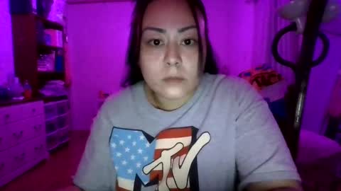 thickassazn93 online show from October 11, 2025, 3:39 am