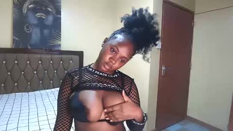 zara online show from October 14, 2025, 4:46 am