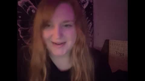 Snapshot of thickgingergoddess chatting on February 26, 2025, 6:32 pm Ariel online show from February 26, 2025, 6:32 pm