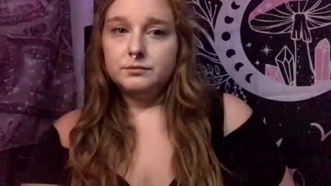 Snapshot of thickgingergoddess chatting on October 6, 2025, 3:48 am Ariel online show from October 6, 2025, 3:48 am