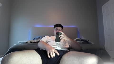 Snapshot of thicklane05 chatting on November 30, 2025, 8:35 pm thicklane05 online show from November 30, 2025, 8:35 pm