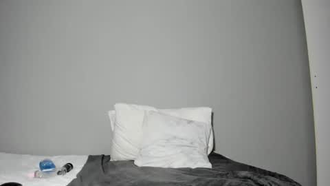 thickleeyanax online show from February 10, 2025, 6:45 pm