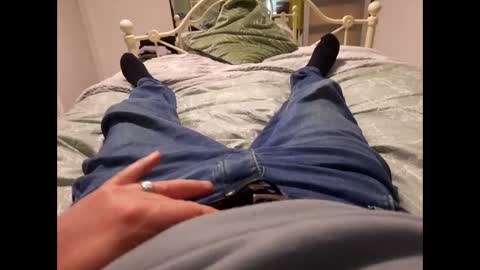 Snapshot of thicksingarters chatting on December 2, 2025, 8:04 pm thicksingarters online show from December 2, 2025, 8:04 pm