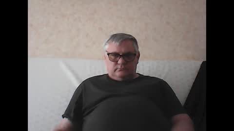 Thierrysymp online show from December 22, 2024, 10:49 am