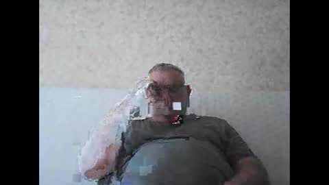 Thierrysymp online show from October 4, 2025, 9:29 am