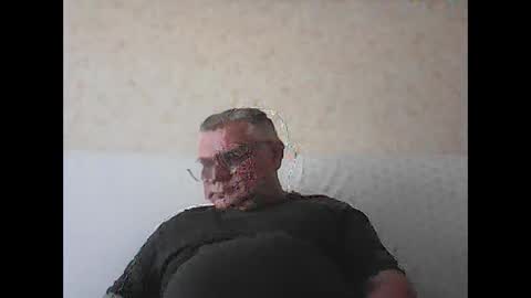 Thierrysymp online show from October 7, 2025, 2:47 pm