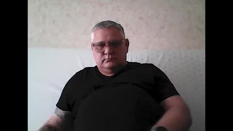 Thierrysymp online show from October 16, 2025, 3:35 pm
