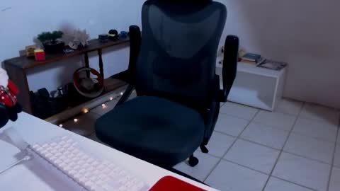 Snapshot of thieves_us chatting on November 20, 2025, 9:14 pm thieves_us online show from November 20, 2025, 9:14 pm