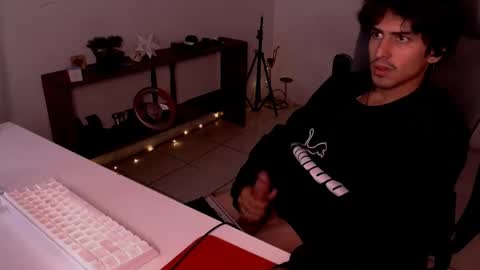 Snapshot of thieves_us chatting on November 21, 2025, 10:36 am thieves_us online show from November 21, 2025, 10:36 am