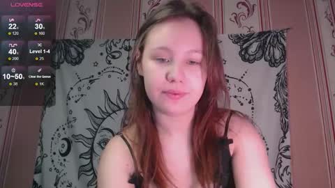 Snapshot of thighswithspikes chatting on November 14, 2025, 7:18 am thighswithspikes online show from November 14, 2025, 7:18 am