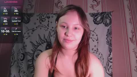 Snapshot of thighswithspikes chatting on November 17, 2025, 8:20 am thighswithspikes online show from November 17, 2025, 8:20 am