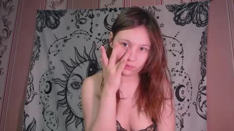 Snapshot of thighswithspikes chatting on November 27, 2025, 7:21 am thighswithspikes online show from November 27, 2025, 7:21 am