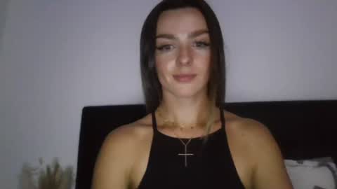 Snapshot of thisgirl_x chatting on July 21, 2026, 12:13 am thisgirl_x online show from July 21, 2026, 12:13 am