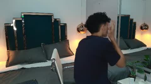 thom_amees online show from August 5, 2026, 12:41 pm