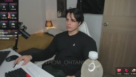 Snapshot of thom_ohtani chatting on July 14, 2026, 12:24 am thom_ohtani online show from July 14, 2026, 12:24 am