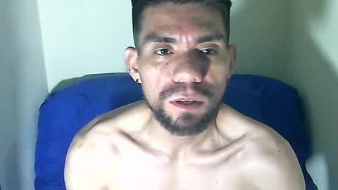 Snapshot of thomas2wood chatting on June 23, 2026, 1:47 am Thomas2Wood online show from June 23, 2026, 1:47 am