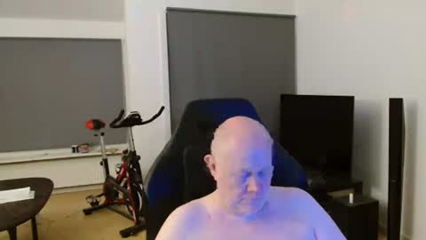 thomas806035 online show from June 21, 2026, 10:01 pm