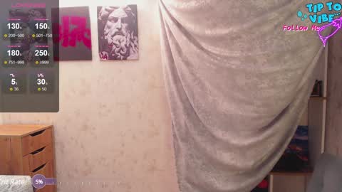 Snapshot of thomas_blackfield chatting on February 4, 2025, 11:38 pm Thomas online show from February 4, 2025, 11:38 pm