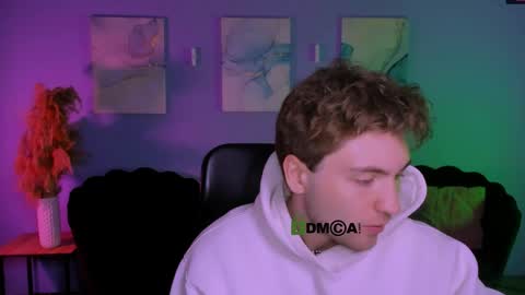 thomas_crow online show from March 30, 2026, 8:37 am