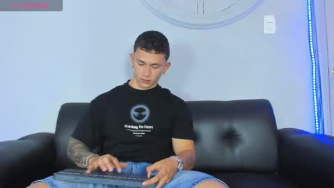 Thomas online show from February 26, 2026, 1:32 pm