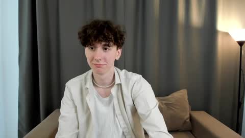 Thomas online show from February 28, 2025, 2:31 am