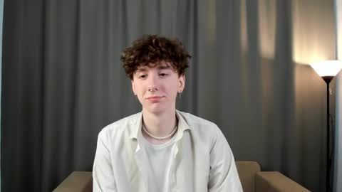 Thomas online show from March 2, 2025, 2:41 am