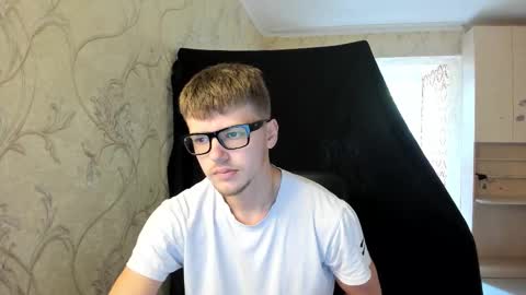 Tomas online show from October 3, 2025, 10:01 am