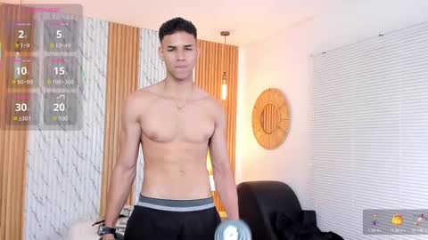 Snapshot of thomas_walker0 chatting on February 24, 2025, 7:52 pm Thomas online show from February 24, 2025, 7:52 pm
