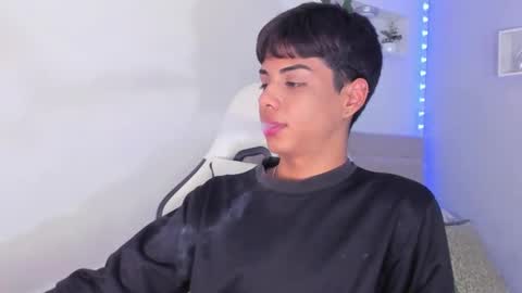 Thomas online show from October 24, 2025, 7:05 am