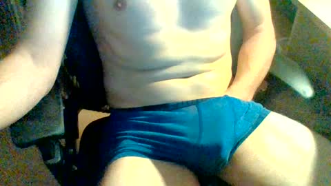 Snapshot of thomas_xt chatting on July 18, 2026, 8:23 pm thomas_xt online show from July 18, 2026, 8:23 pm