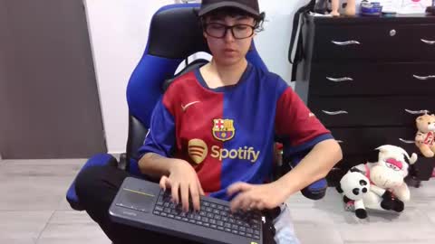 VALERIA online show from December 13, 2025, 7:53 pm