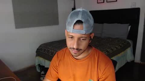 Thom online show from September 22, 2025, 9:06 pm