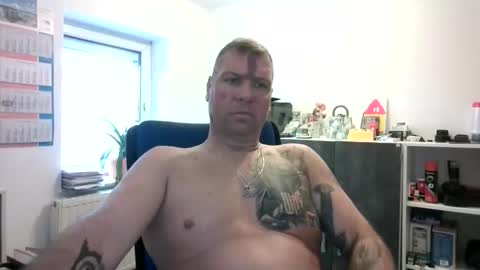 thomsen1478 online show from March 15, 2026, 3:51 pm