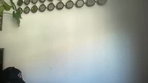 throatyygoat online show from September 25, 2025, 10:24 pm