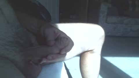 Snapshot of throbbing4u2nite chatting on October 5, 2025, 3:54 pm throbbing4u2nite online show from October 5, 2025, 3:54 pm