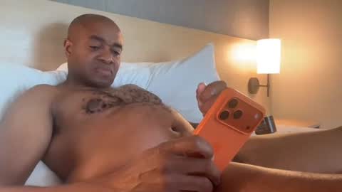 austin xzandros online show from April 1, 2026, 10:18 pm