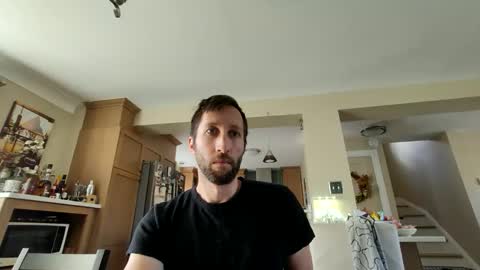 throwawayafteruse20202 online show from October 28, 2025, 4:09 pm