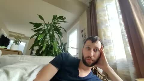 throwawayafteruse20202 online show from November 21, 2025, 6:39 pm