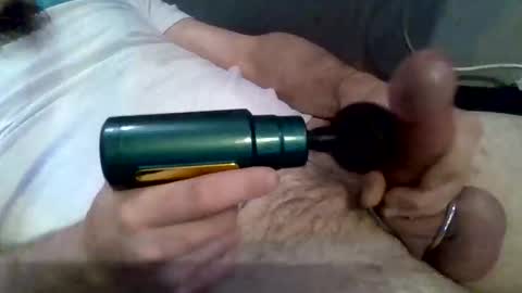 thunder8u42 online show from October 27, 2025, 1:53 am